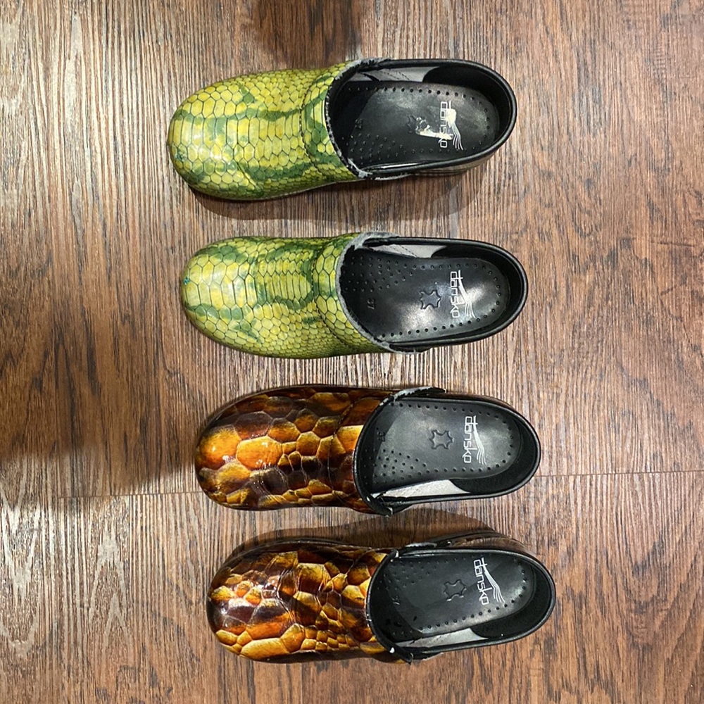 Dansko clogs - 2 pair sz 37